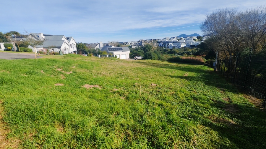  Bedroom Property for Sale in Kingswood Golf Estate Western Cape